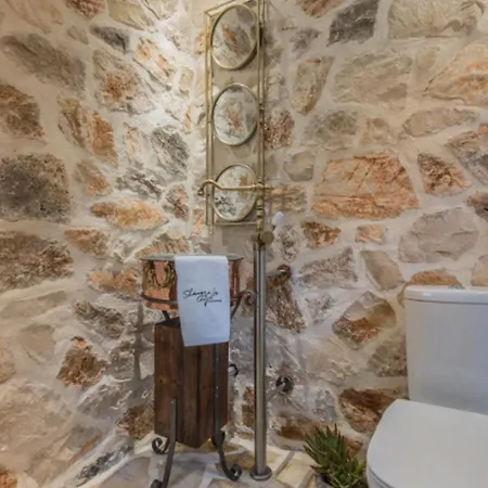 Premium Zakynthos 5 Bedrooms Nezuko Spacious Furnished Sun Terrace Outdoor Dining And Sitting Area Private Outdoor Pool And, Sarakinádhon