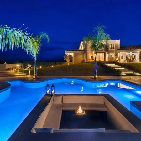 Vila Premium Zakynthos 5 Bedrooms Nezuko Spacious Furnished