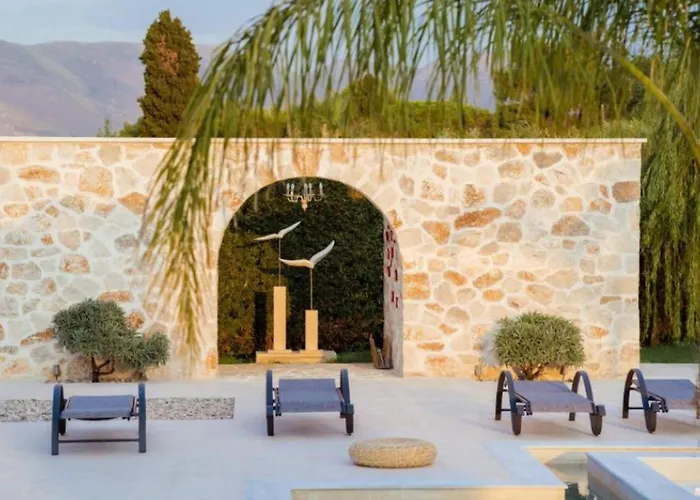 Villa Premium Zakynthos 5 Bedrooms Nezuko Spacious Furnished